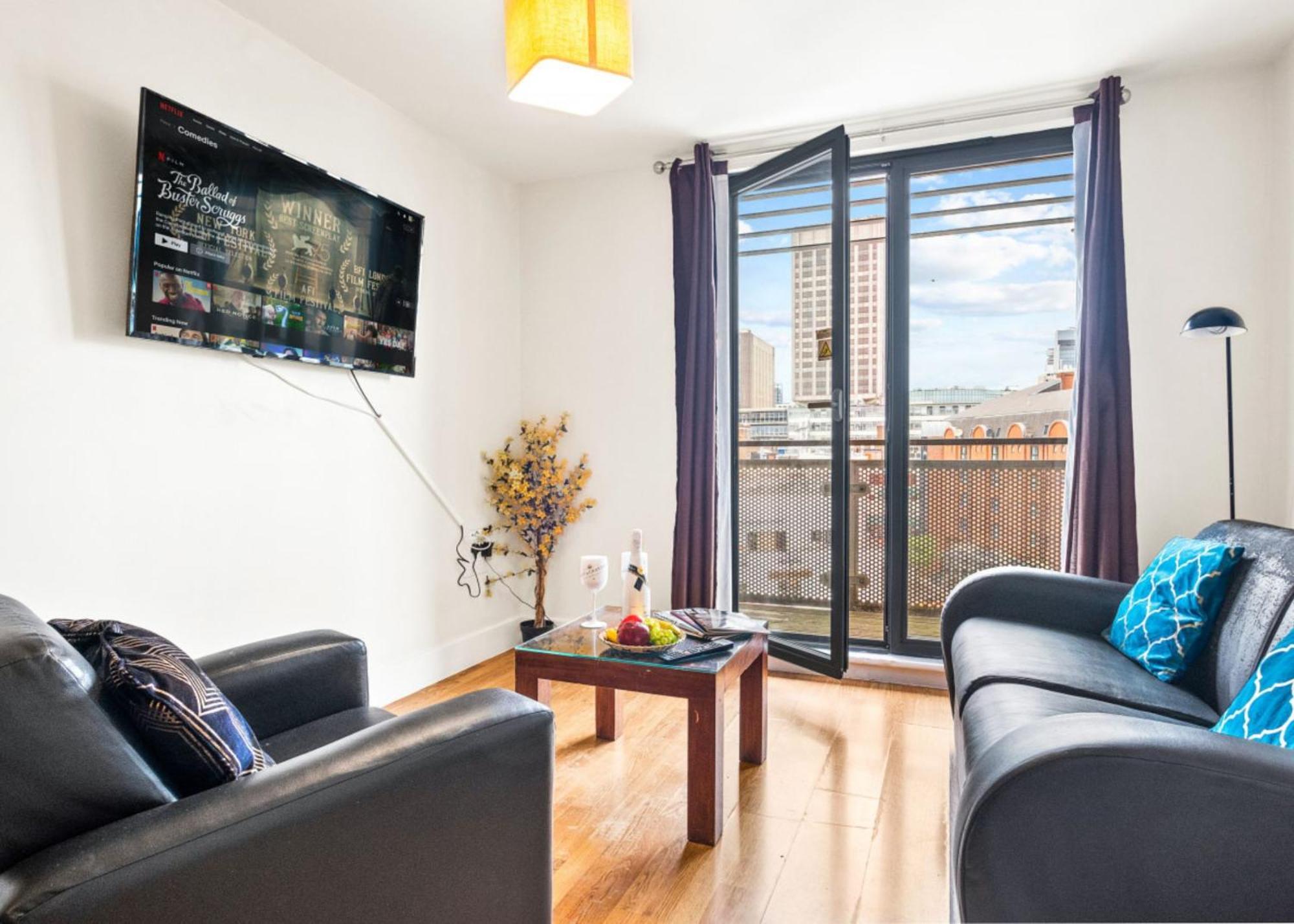 Chinatown - One Bed - Balcony - Secure Parking - Fast Wifi - Birmingham City Centre - 49A Buitenkant foto